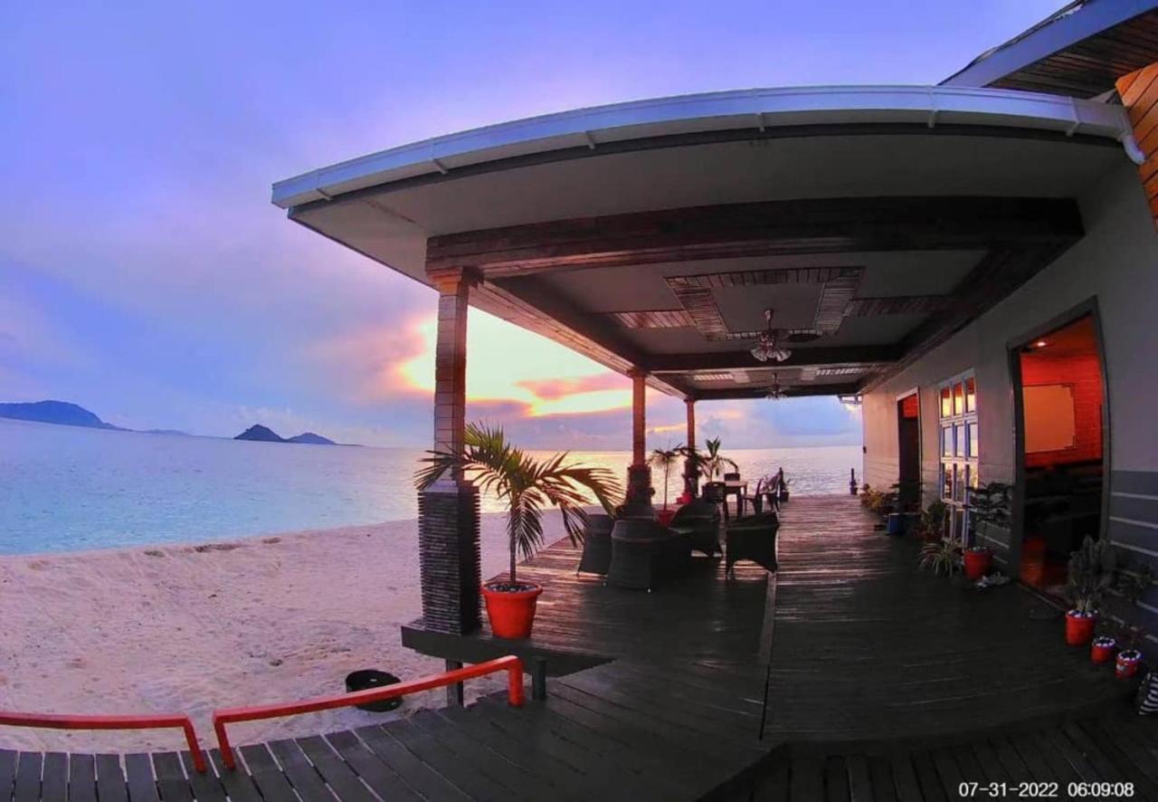 Santiri Island Resort 셈포르나 외부 사진