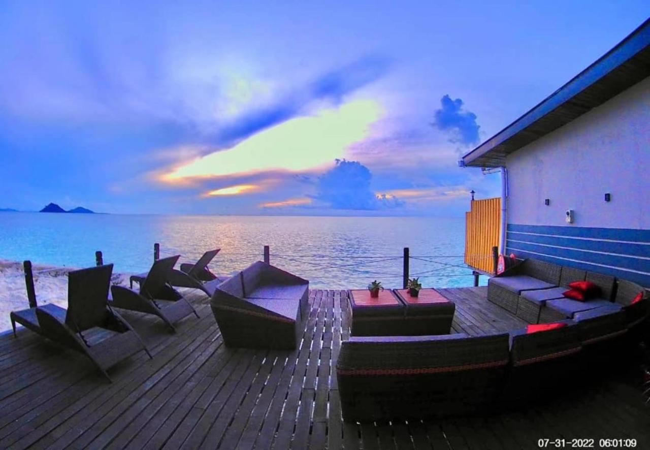 Santiri Island Resort 셈포르나 외부 사진